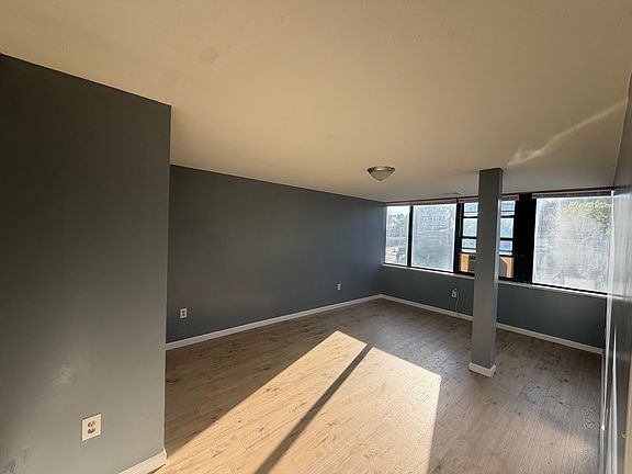 5th image of 285 Main St APT 8