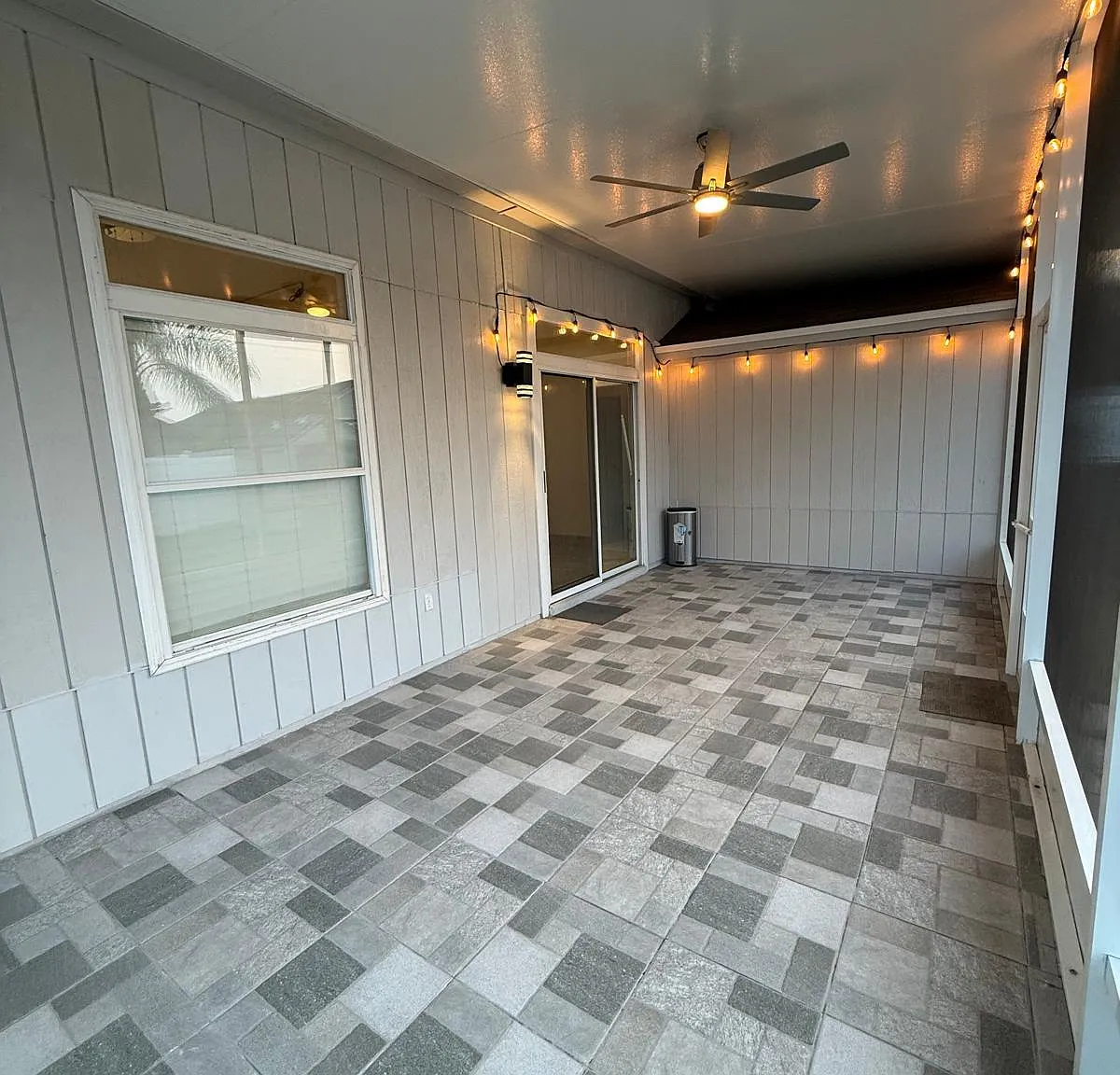 3 bed, 1205 sqft, $2,350 — Photo 3