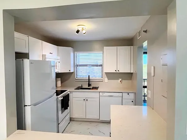 4640 W Lucerne Lakes Blvd Boulevard #505, Lake Worth, FL 33467