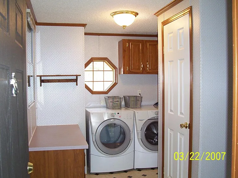 Laundry room (washer/dryer not included)