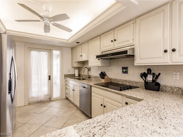 4600 Flagship Dr APT 101, Fort Myers, FL 33919