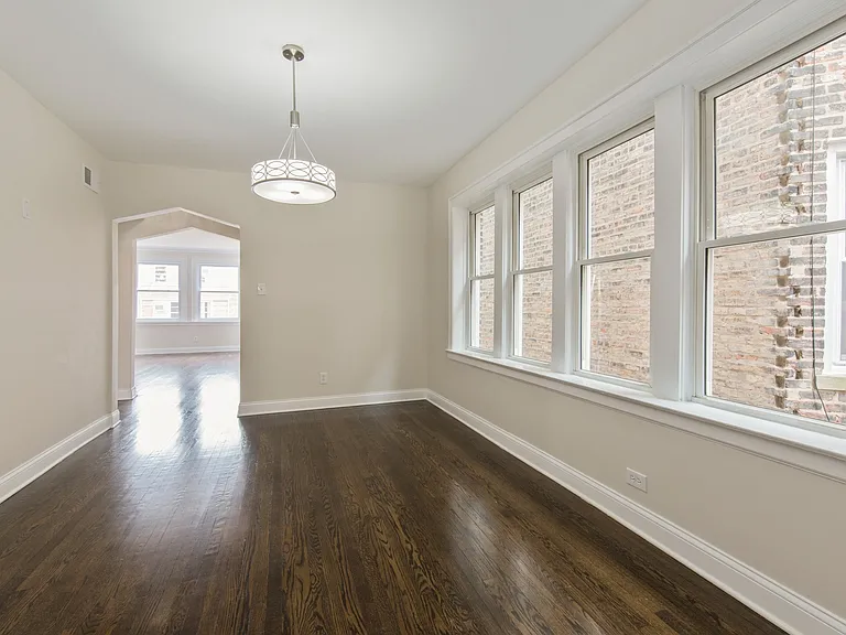7938 S Honore St #1 — Photo 4