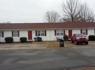 185 Cambridge Dr, Murray, KY 42071