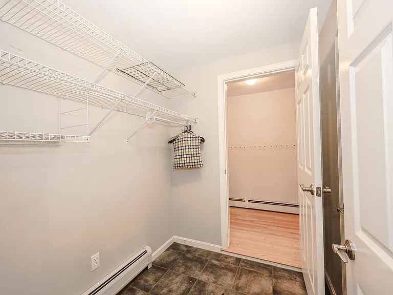 55 Holbrook Hill Rd — Photo 12