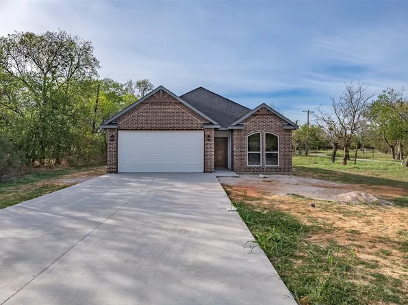 402 Mark St, Hillsboro, TX 76645