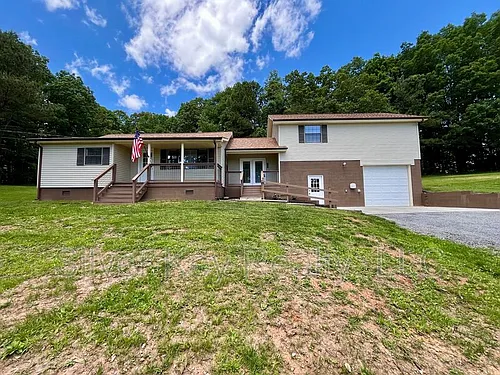 1719 Reed Rd Photo 1