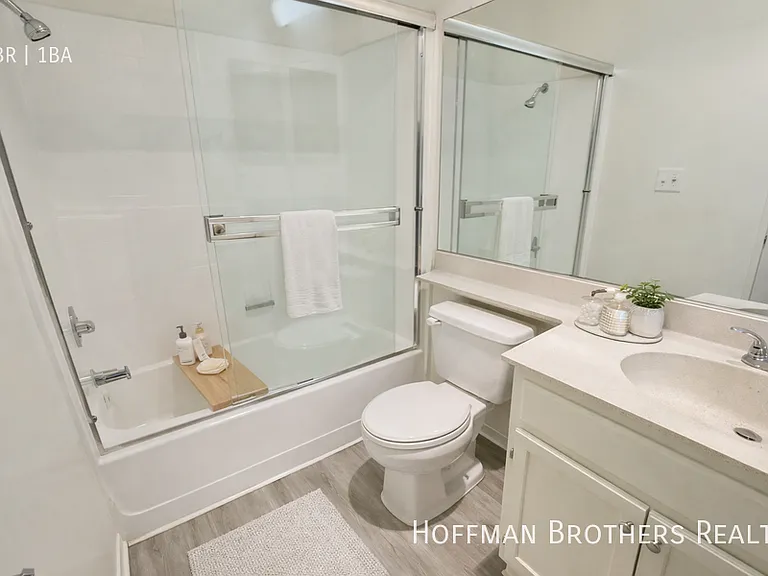 3747 Glendon Ave #214 — Photo 4