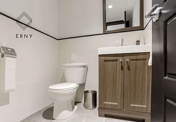 Rented by ERNY LLC | media 4