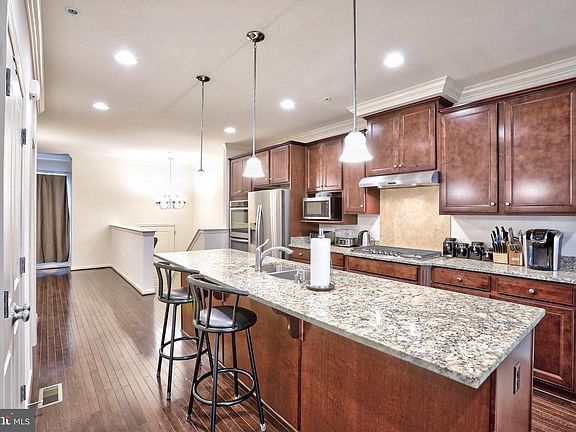 4th image of 13946 Estuary Dr