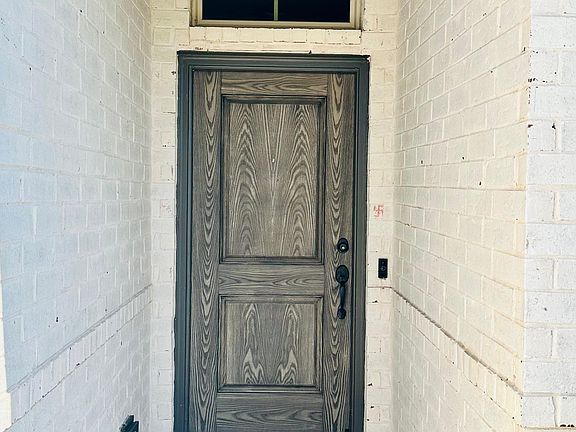 2nd image of 400 Kirkham Dr