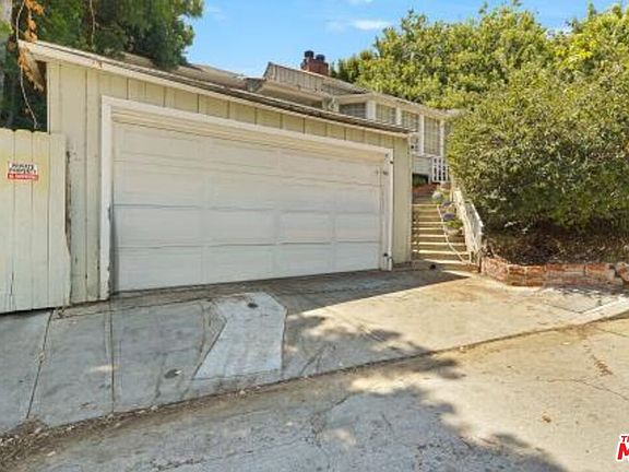 2nd image of 11662 Laurelwood Dr