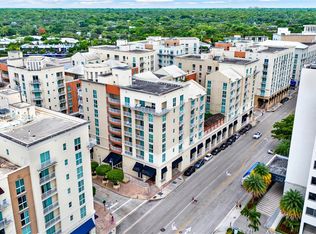 7280 SW 89th St #D302, Miami, FL 33156
