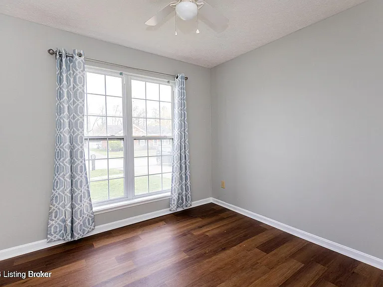 9104 1/2 Fairridge Dr — Photo 12