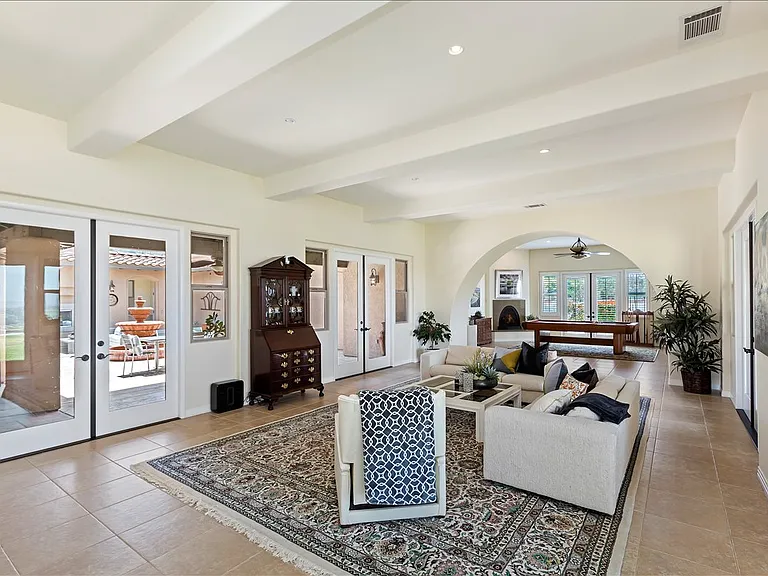 37605 Via De Los Arboles — Photo 13