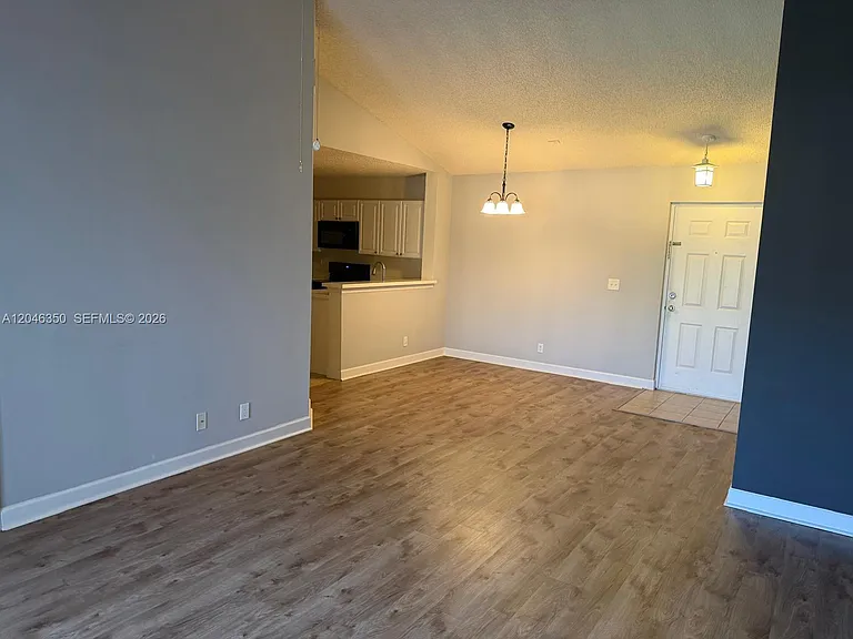 5761 Riverside Dr #304B4 — Photo 11