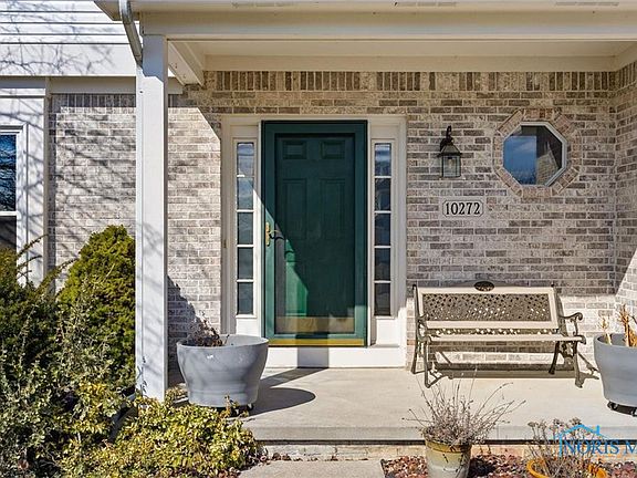 5th image of 10272 Scarlet Oak Dr