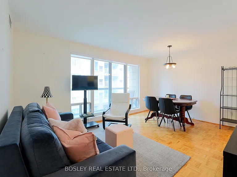 99 Hayden St #806 — Photo 2