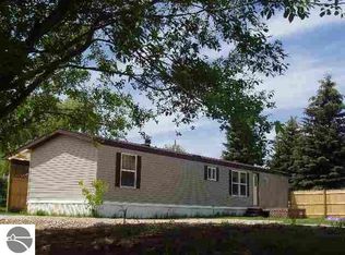 7613 1st St, Thompsonville, MI 49683