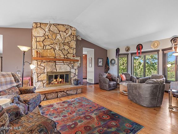 5th image of 6502 E Highview Dr