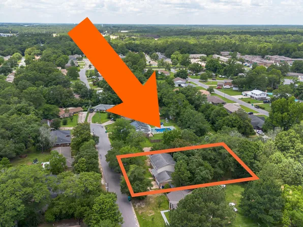 11040 E Dogwood Dr, Gulfport, MS 39503