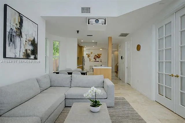 4867 Ponce De Leon Blvd — Photo 9