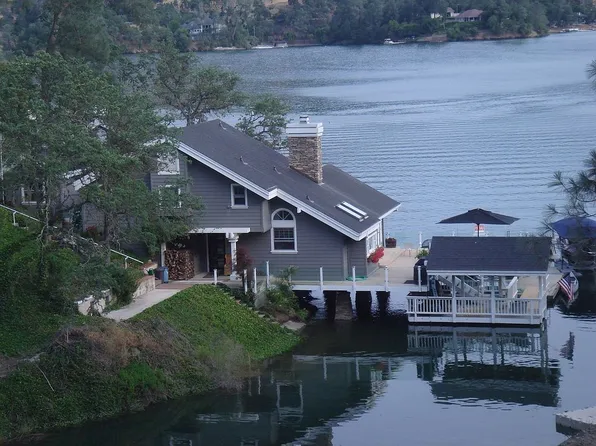 318 Sunrise Rd, Copperopolis, CA 95228