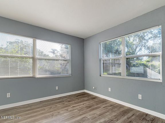 5th image of 7851 PAUL REVERE Drive