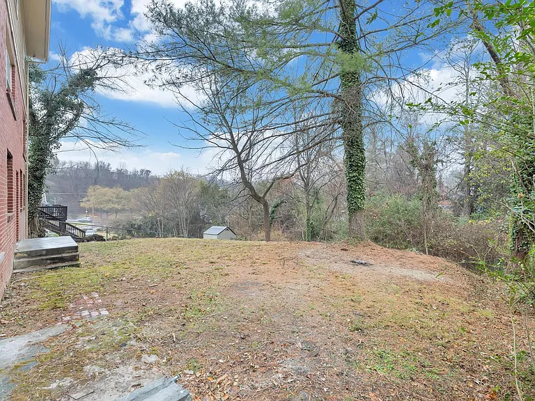 553 Dillard Rd SW — Photo 43
