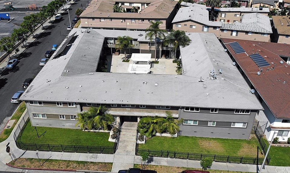 1st image of 4500 Santa Rosalia Dr