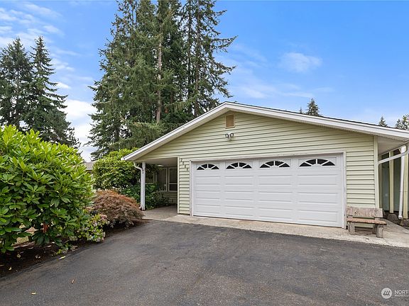 2nd image of 2086 SE Beech Court
