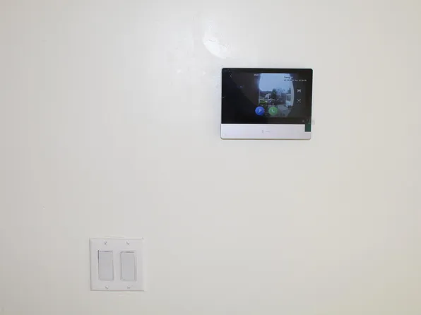 9 N 7th St #1, Newark, NJ 07107