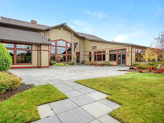 4th image of 4368 Vashon Dr NE