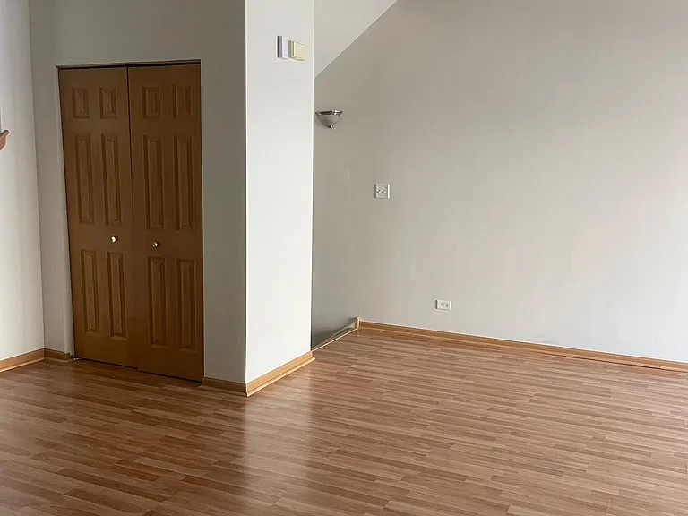 1518 Grand Dr #4 — Photo 4