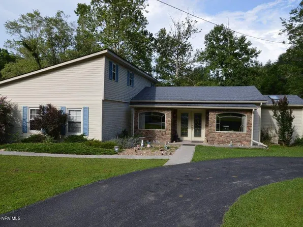 4836 Brookmont Rd, Pulaski, VA 24301