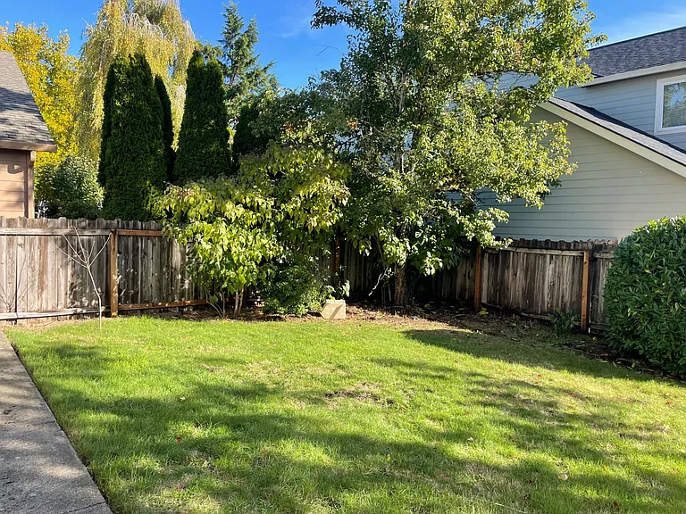 17801 SE 12th Dr — Photo 21