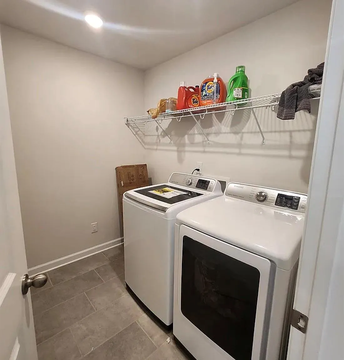 3 bed, 2.5 bath, $2,500 — Photo 4