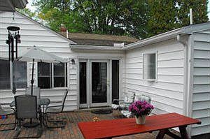 3rd image of 1091 Carmont Dr