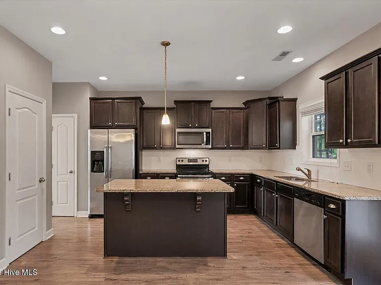 3015 Dana Ln — Photo 34