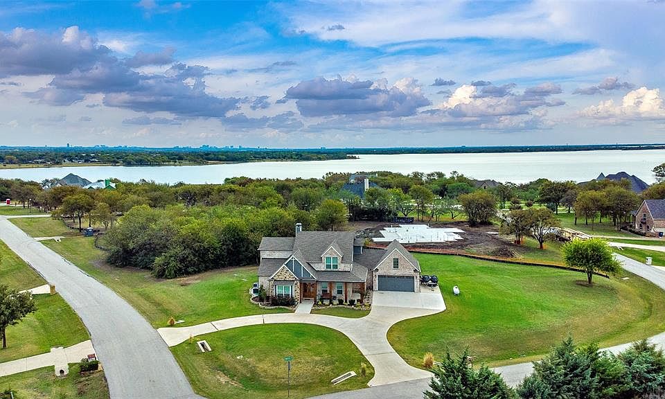 1st image of 6001 Pinnacle Cir