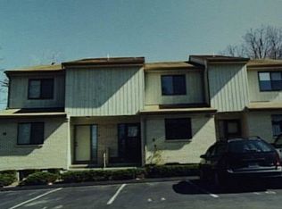 10 Mead St APT 10, Stamford, CT 06907