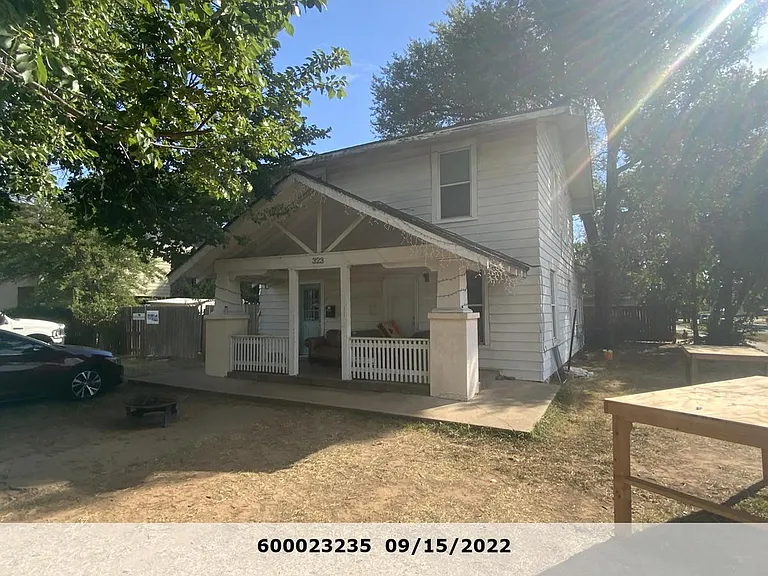 323 S West St — Photo 1