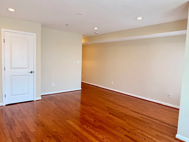 1116 K St SE — Photo 24