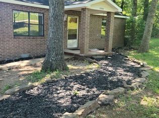 10984 E Tony Mountain Rd, Fayetteville, AR 72701