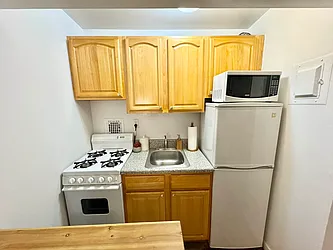 Rented by J PRESTON AND ASSOCIATES INC