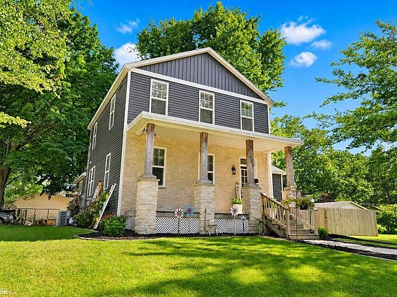 3rd image of 603 Barret St