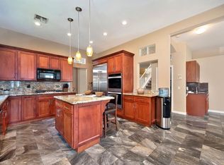 8460 Saint Arvant Ct, Elk Grove, CA 95624