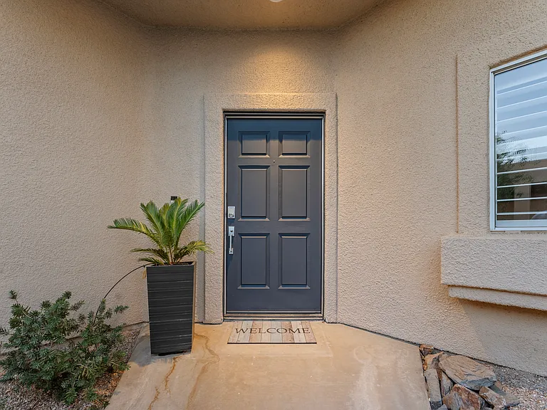 93 Augusta Dr — Photo 5
