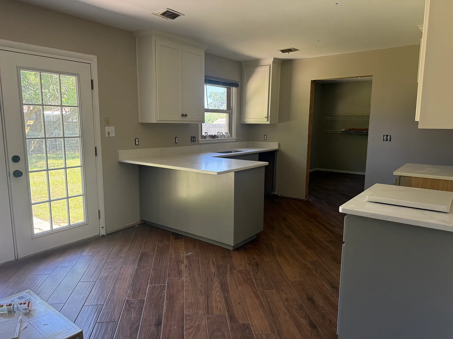 3 bed, 1451 sqft, $2,100 — Photo 4
