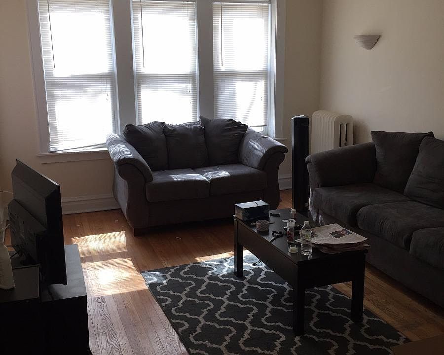 1st image of 1148 W Montana St #302