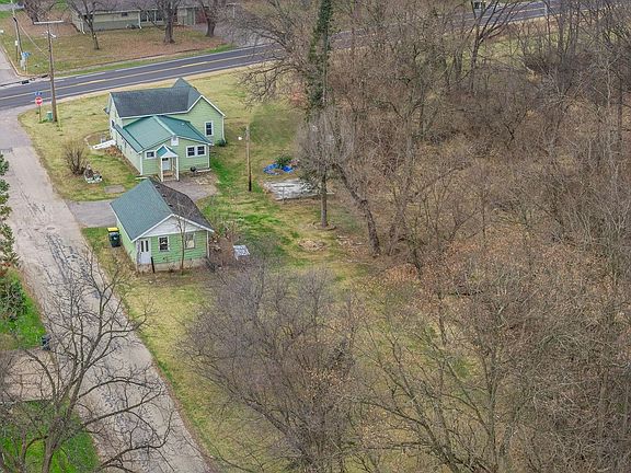 4th image of 1919 Allison Park Dr